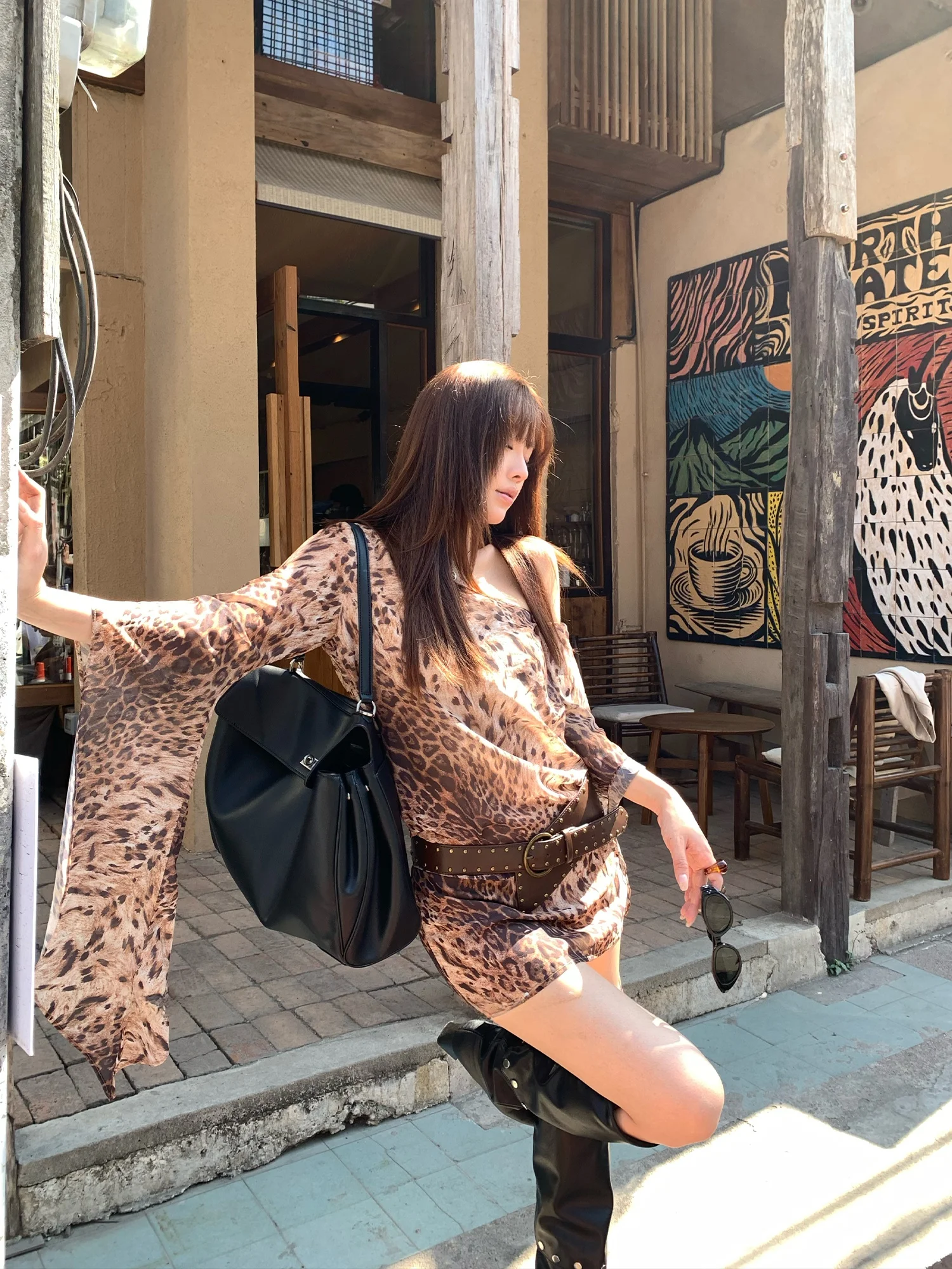 Falin X ort Svel Women's Dr Leopard Print oulder Baring Long Sve Wrap around Waist Hing Bodycon Sle
Falin X ort Svel Women's Dr Leopard Print oulder Baring Long Sve Wrap around Waist Hing Bodycon Sle