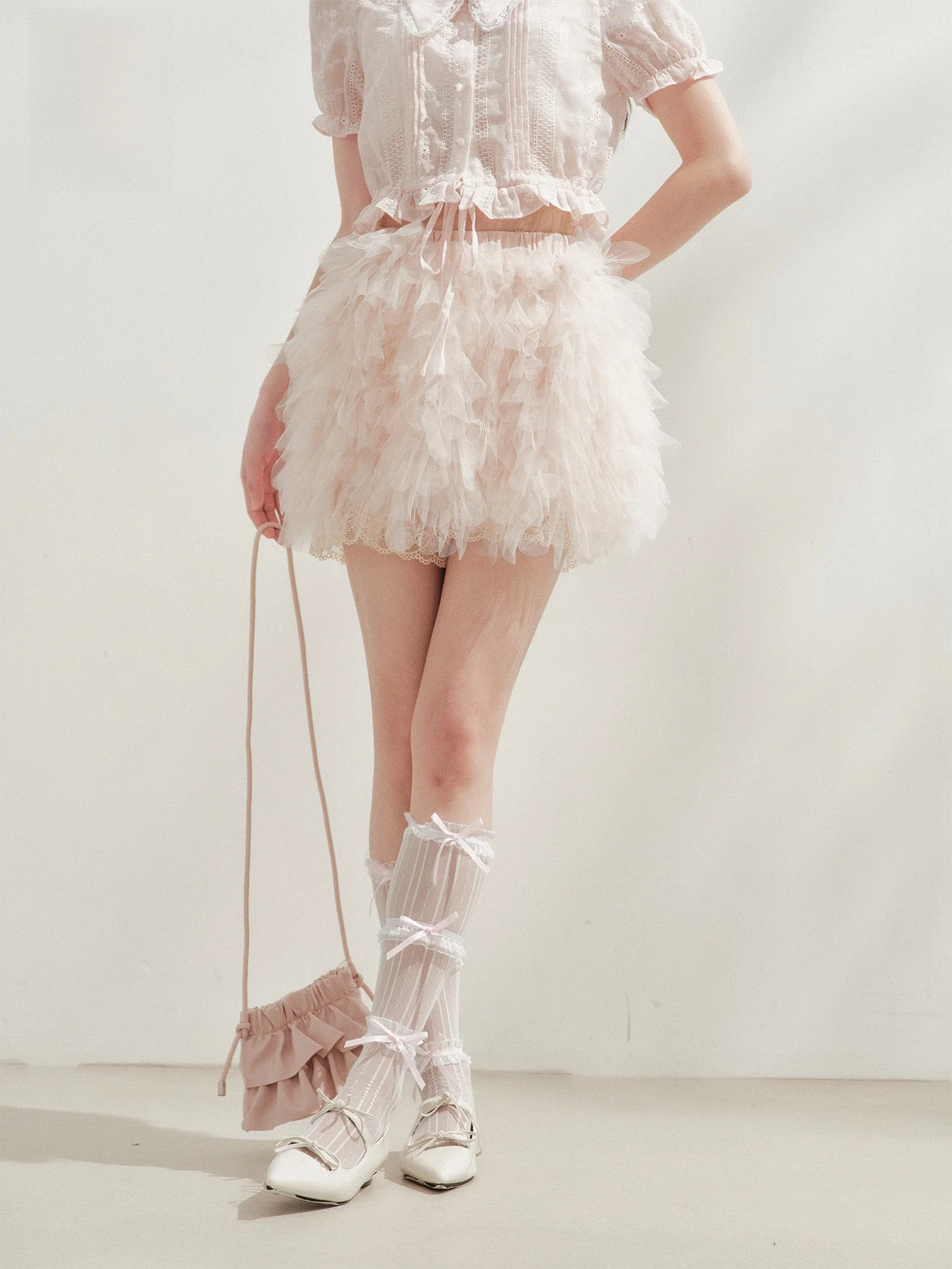 Sweet Ballet Style Lace Mesh Skirt Women's Slimming Korean Style Teenage Puffy Half-length Skirt Gentle Little Dress
Sweet Ballet Style Lace Mesh Skirt Women's Slimming Korean Style Teenage Puffy Half-length Skirt Gentle Little Dress