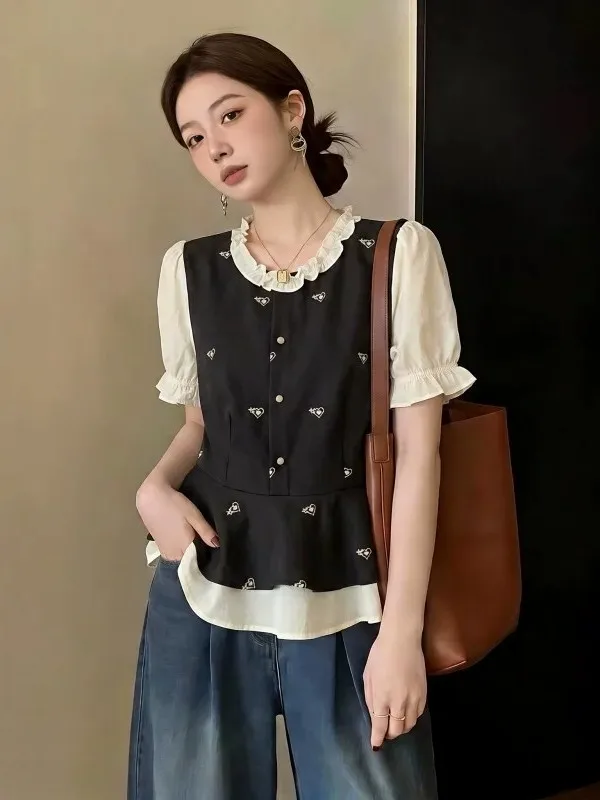 plus Size Short Sleeve Shirt Women's Fashion Shoulder Wood Grain Design Fake Two-Piece Style Korean Commute Style Summer...
plus Size Short Sleeve Shirt Women's Fashion Shoulder Wood Grain Design Fake Two-Piece Style Korean Commute Style Summer...