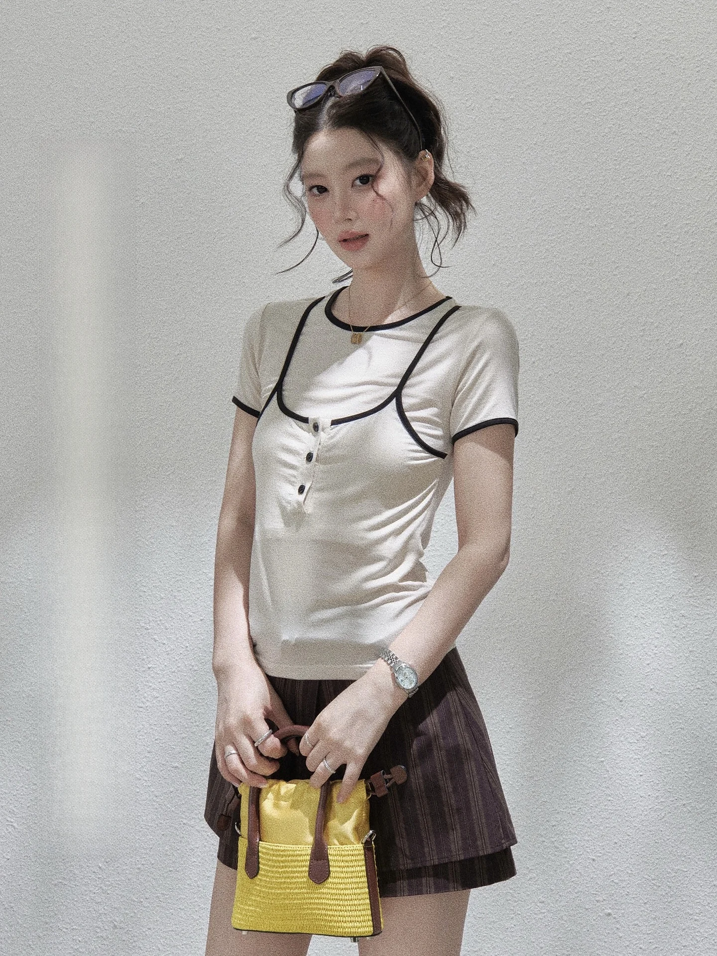 Exue Short Sleeve round Neck T-Shirt Women's Summer Slim Fit Splice Casual Top Korean Style Commute Wind Short Length
Exue Short Sleeve round Neck T-Shirt Women's Summer Slim Fit Splice Casual Top Korean Style Commute Wind Short Length