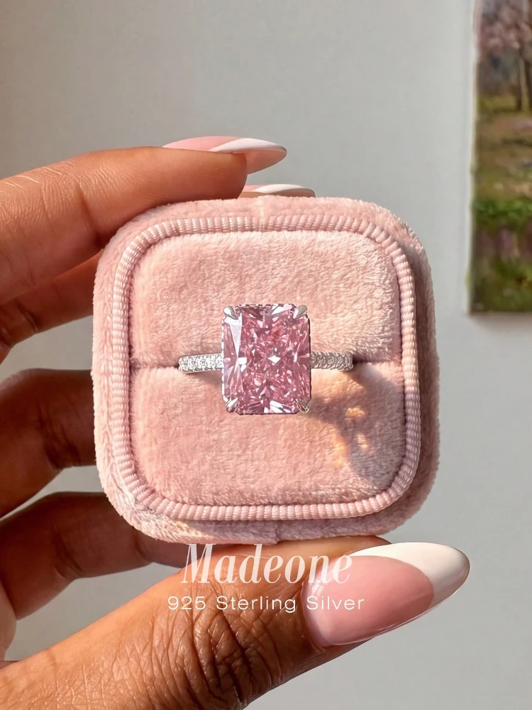 925 Sterling Silver Zircon Fashion Shiny Unique Square Ring for Women Engagement Wedding Luxury High Quality Fine Jewelry
925 Sterling Silver Zircon Fashion Shiny Unique Square Ring for Women Engagement Wedding Luxury High Quality Fine Jewelry
