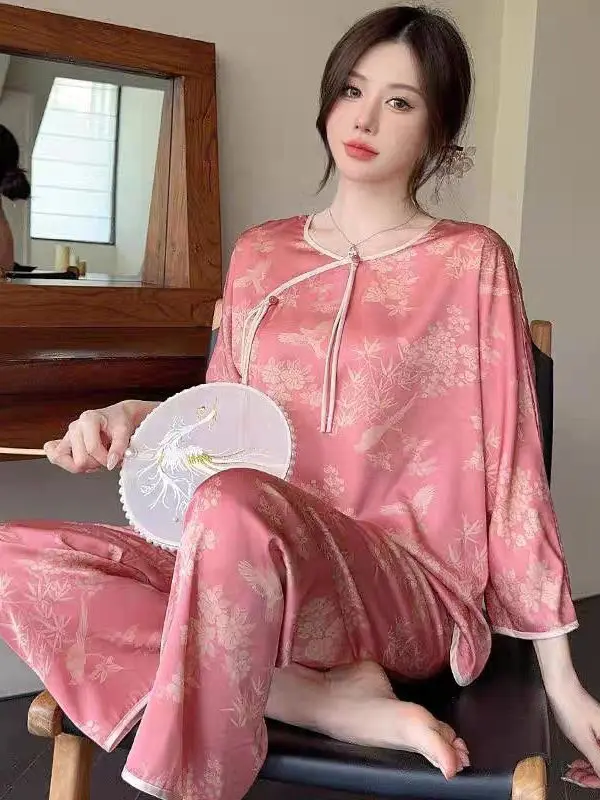plus Size Ice Silk Sleepwear Set with Button Design Casual Home Clothes for Women Spring Summer Comfortable Loose Fit Fashion...
plus Size Ice Silk Sleepwear Set with Button Design Casual Home Clothes for Women Spring Summer Comfortable Loose Fit Fashion...