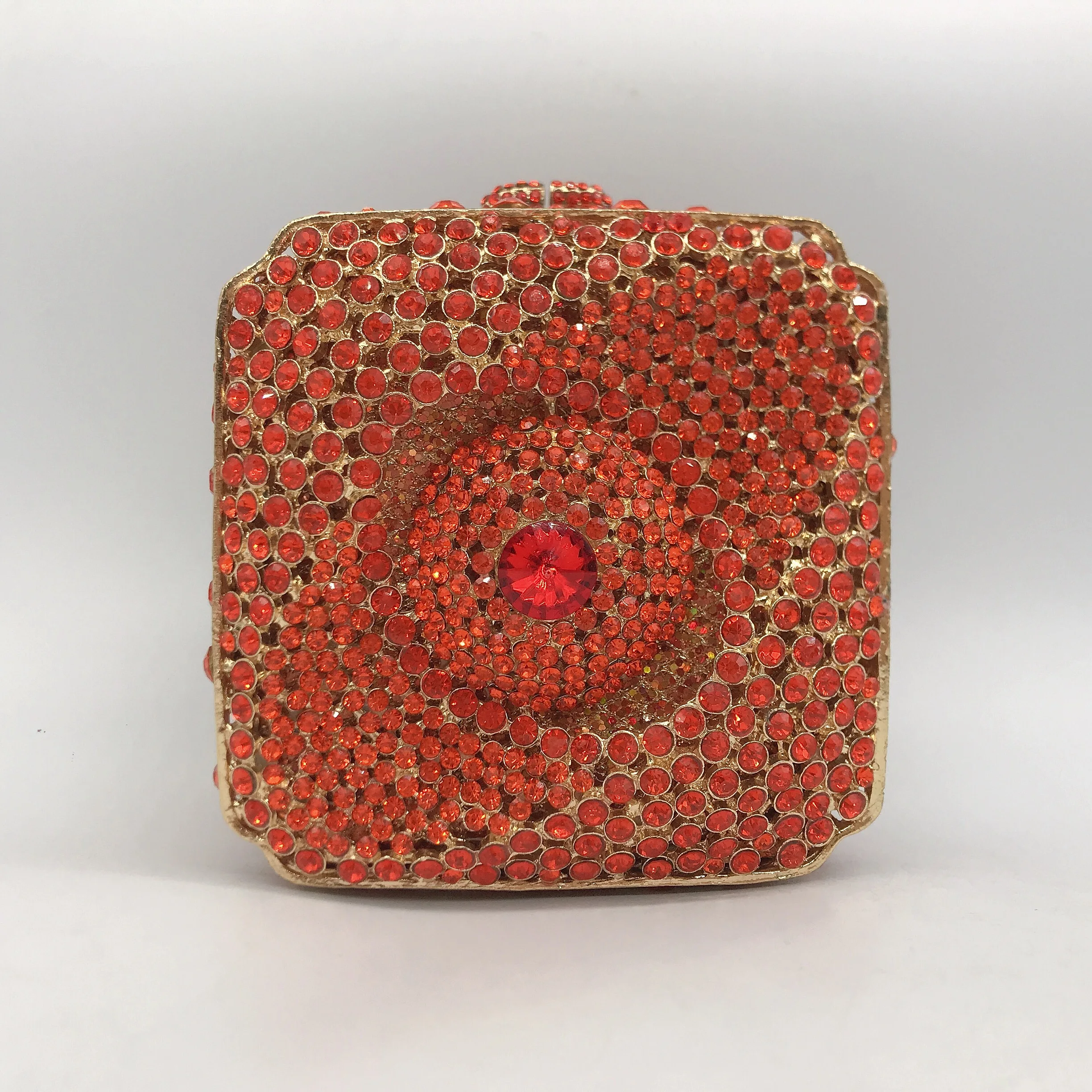 High-end design small square box cosmic eye luxury crystal diamond metal women's evening bagSequin-pleated diamond-encrusted eve
High-end design small square box cosmic eye luxury crystal diamond metal women's evening bagSequin-pleated diamond-encrusted eve