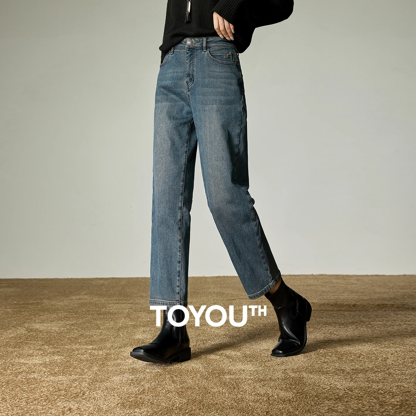 TOYOUTH женские джинсы 2025, новые зимние эластичные теплые шаровары на флисовой подкладке, укороченные брюки, облегающие брюки на бедрах
TOYOUTH женские джинсы 2025, новые зимние эластичные теплые шаровары на флисовой подкладке, укороченные брюки, облегающие брюки на бедрах