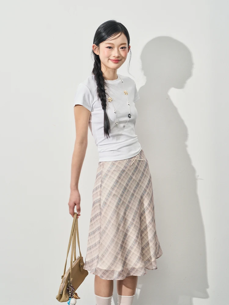Andasaya Plaid Halter Neck Dress Women's Korean Style A-Line Skirt with Pockets High Waist Midi Skirt for Summer 2025
Andasaya Plaid Halter Neck Dress Women's Korean Style A-Line Skirt with Pockets High Waist Midi Skirt for Summer 2025