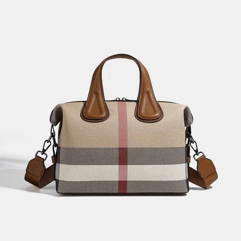 Unique Vintage Leather Diaper Bag For Women Elegant Minimalist Designer Large Capacity Luxury Fashion Shoulder Bag
Unique Vintage Leather Diaper Bag For Women Elegant Minimalist Designer Large Capacity Luxury Fashion Shoulder Bag