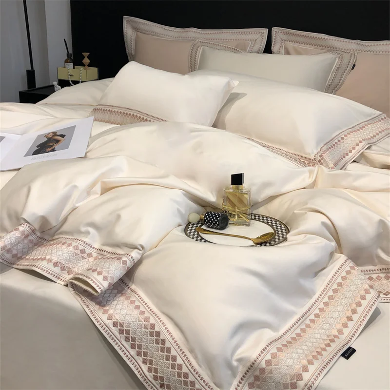 100S Egyptian Cotton Luxury Embroidery Bedding Set Duvet Cover Ultra Soft Hotel Quality Bed Sheet Pillowcases King Queen Size
100S Egyptian Cotton Luxury Embroidery Bedding Set Duvet Cover Ultra Soft Hotel Quality Bed Sheet Pillowcases King Queen Size