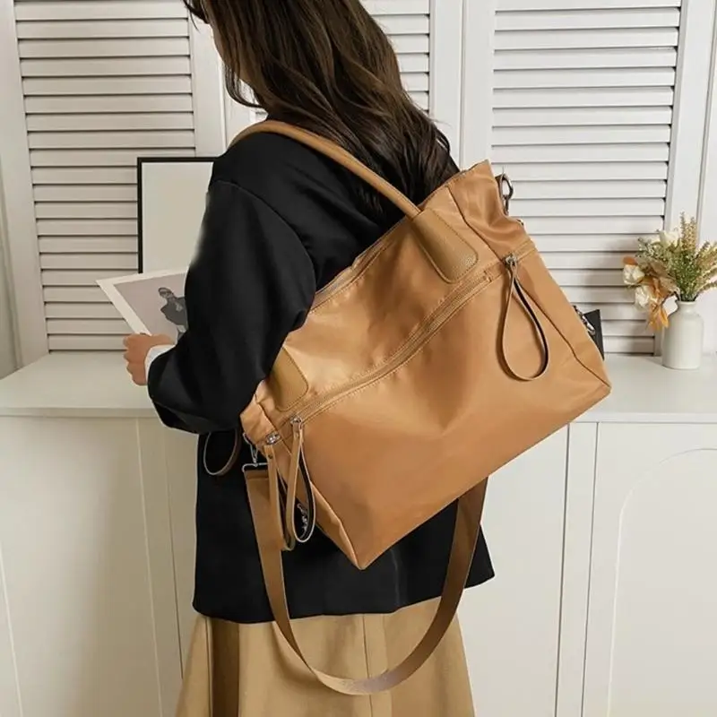 X90D Multifunctional Nylon Shoulder Bag Large Capacity Adjustable Strap Essential
X90D Multifunctional Nylon Shoulder Bag Large Capacity Adjustable Strap Essential
