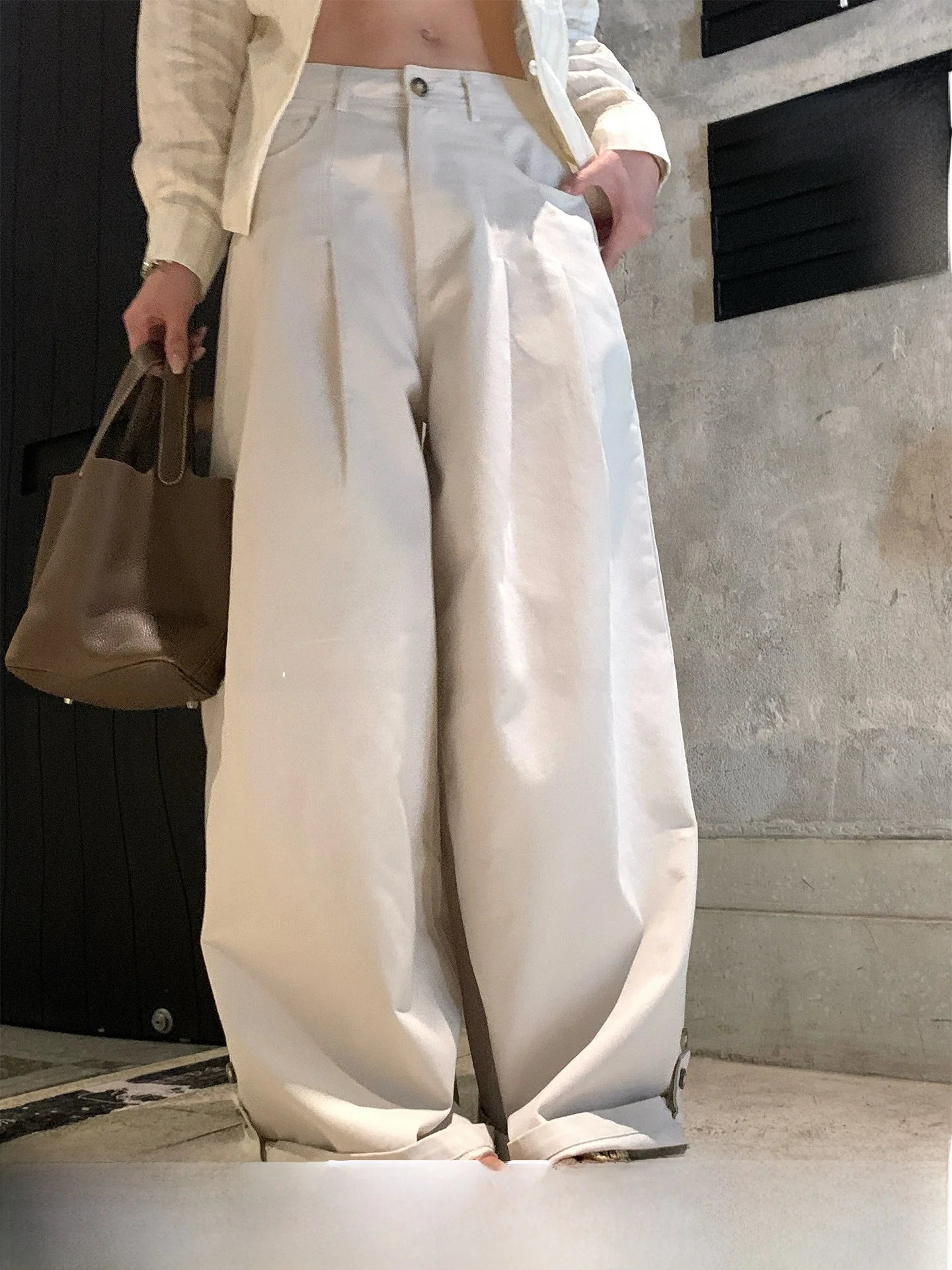GV Big Brother Casual Work Pants Women's Adjustable Cuff Button Pleated Versatile Stylish Natural Waist Spring 2026
GV Big Brother Casual Work Pants Women's Adjustable Cuff Button Pleated Versatile Stylish Natural Waist Spring 2026