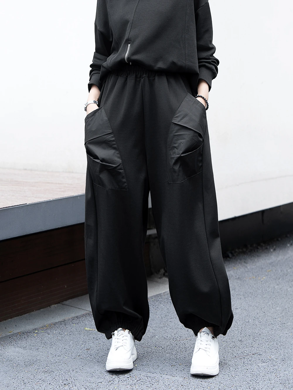 240820 High Elastic Waist Black Pocket Long Wide Leg Pants New Trousers Women Fashion Tide Spring Autumn 2024
240820 High Elastic Waist Black Pocket Long Wide Leg Pants New Trousers Women Fashion Tide Spring Autumn 2024