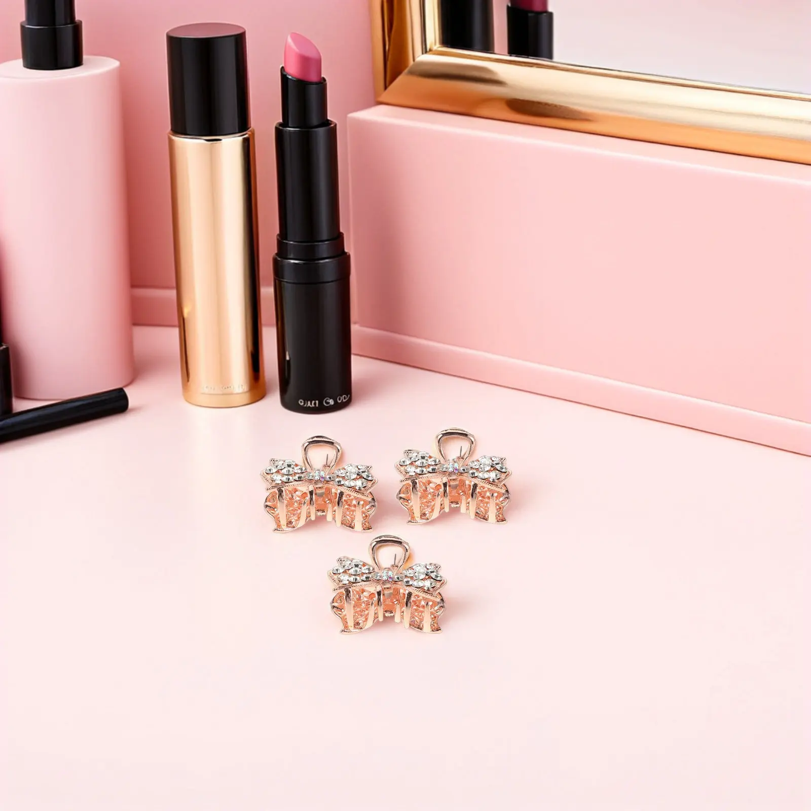 Набор из 4 блестящих заколок-крабов для волос с элегантным дизайном из кристаллов и страз, надежные зажимы для женщин и девочек, инструмент для укладки волос и создания причесок
Набор из 4 блестящих заколок-крабов для волос с элегантным дизайном из кристаллов и страз, надежные зажимы для женщин и девочек, инструмент для укладки волос и создания причесок