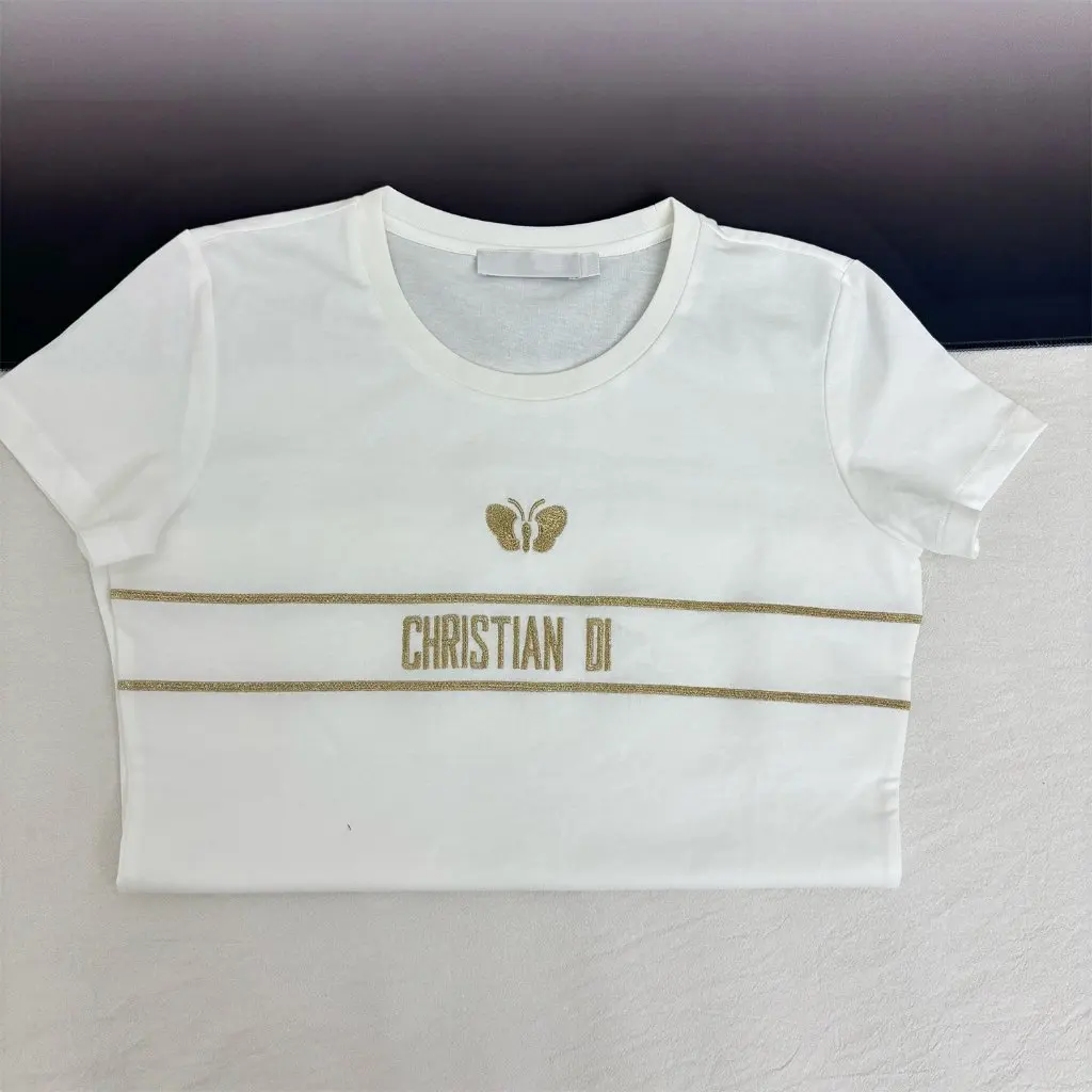 Gold Butterfly Embroidery High-End round Neck T-Shirt Elegant Noble Fashionable Women's Dropshipping D's High Version
Gold Butterfly Embroidery High-End round Neck T-Shirt Elegant Noble Fashionable Women's Dropshipping D's High Version