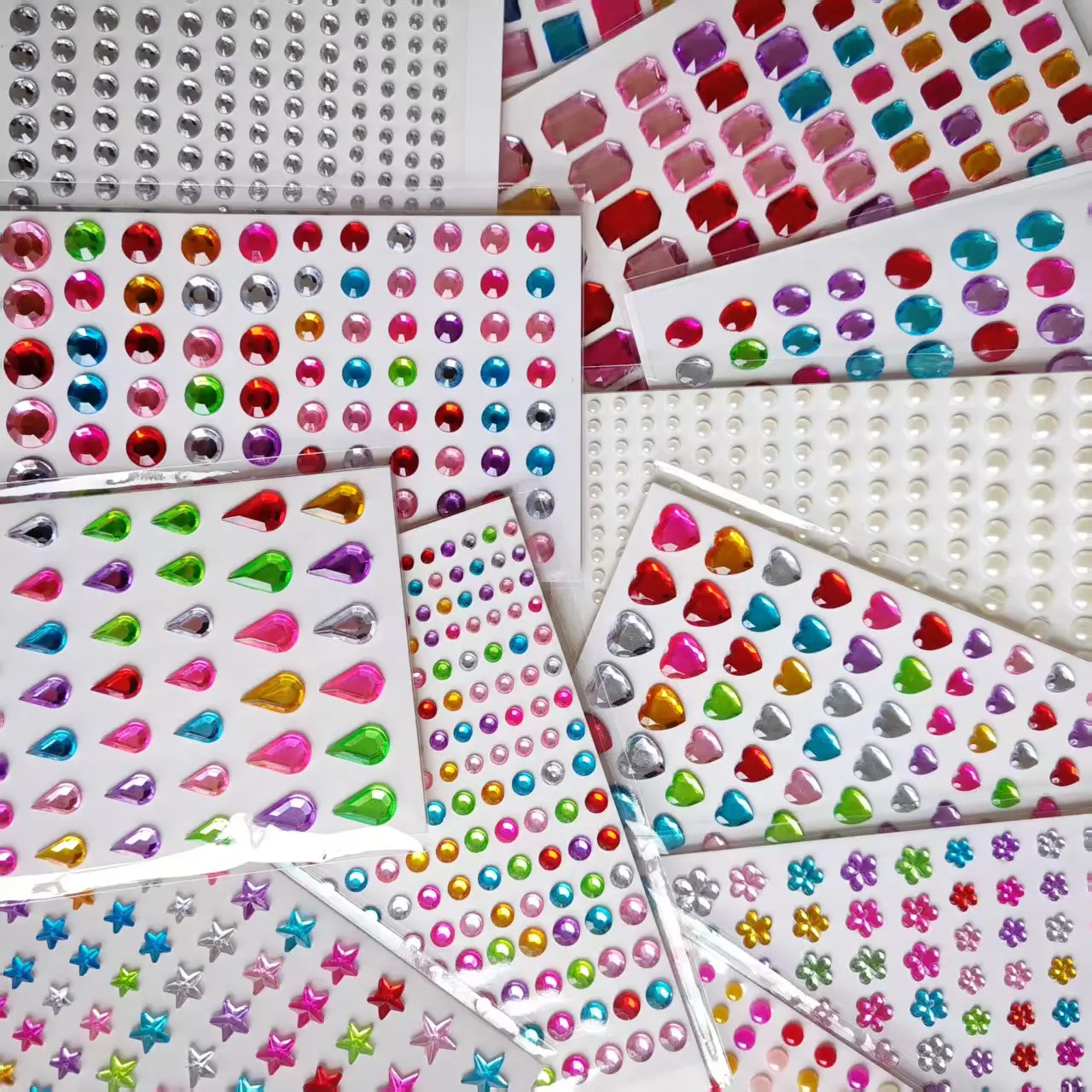 3200 штук 12-цветных креативных декоративных наклеек, наклеек для ушей, наклеек ручной работы с бриллиантами и стразами, акриловых драгоценных камней 
3200 штук 12-цветных креативных декоративных наклеек, наклеек для ушей, наклеек ручной работы с бриллиантами и стразами, акриловых драгоценных камней