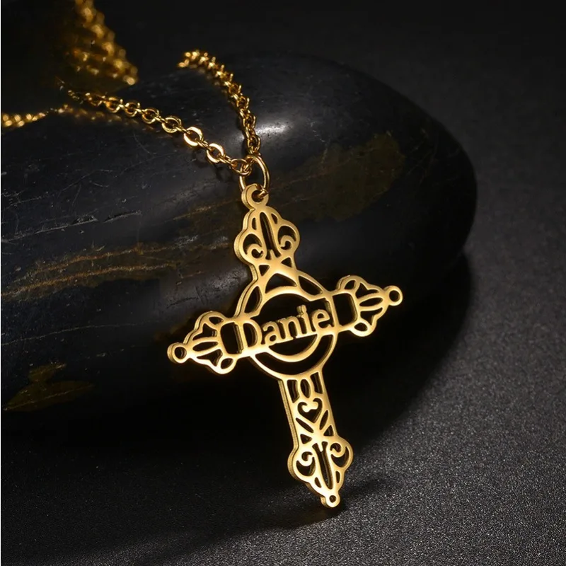 Custom Personalized Design Name Necklace Stainless Steel Hollow Cross Pendant Stainless Steel Necklace Simple Geometric Jewelry
Custom Personalized Design Name Necklace Stainless Steel Hollow Cross Pendant Stainless Steel Necklace Simple Geometric Jewelry