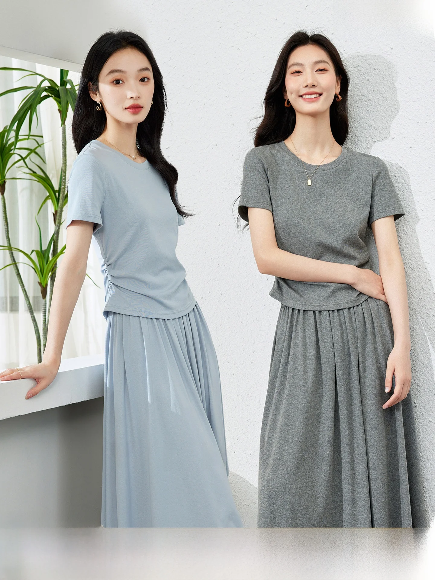 Casual Fashionable T-Shirt Set Dress Women Summer 2026 Slimming Two-Piece Suite Elegant Complete round Neck Short Sleeve
Casual Fashionable T-Shirt Set Dress Women Summer 2026 Slimming Two-Piece Suite Elegant Complete round Neck Short Sleeve