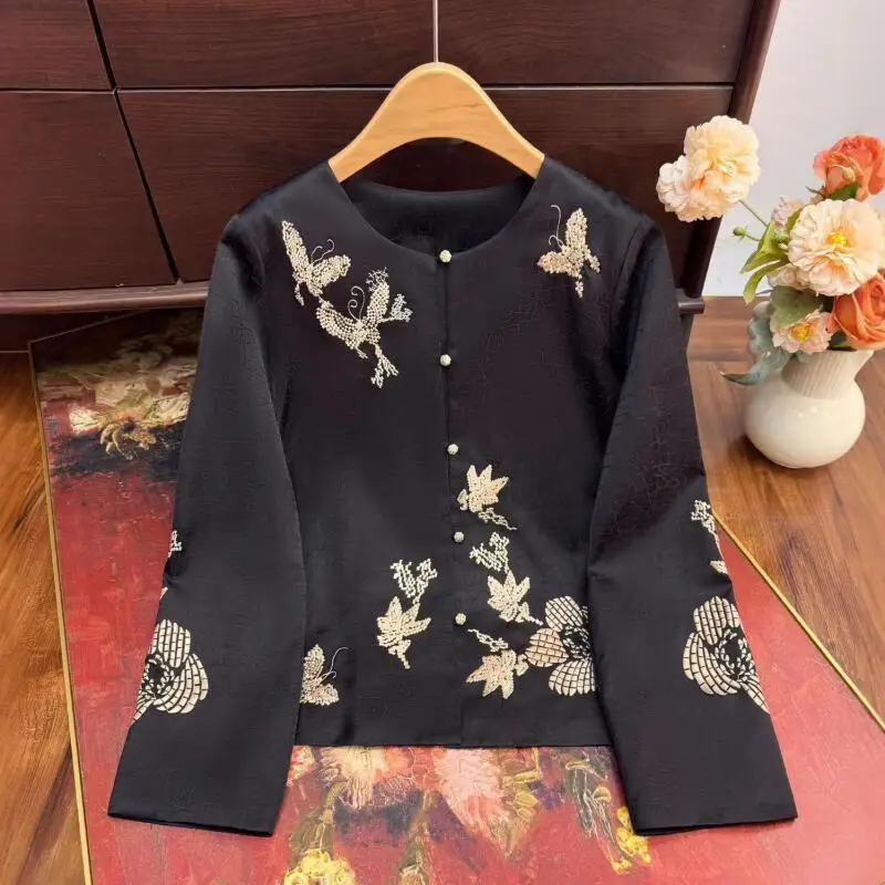 Черная куртка-ханьфу 2026 года в улучшенном китайском стиле, одежда в стиле династии Тан, женская роскошная рубашка-ципао с вышивкой бабочек, пальто больших размеров 3XL, 4XL
Черная куртка-ханьфу 2026 года в улучшенном китайском стиле, одежда в стиле династии Тан, женская роскошная рубашка-ципао с вышивкой бабочек, пальто больших размеров 3XL, 4XL