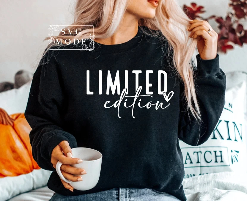 2024 New Stylish Street Individuality Women Sweatshirt Limited Edition Lover Print Female Sweatshirt Outdoor Casual Spring Tops
2024 New Stylish Street Individuality Women Sweatshirt Limited Edition Lover Print Female Sweatshirt Outdoor Casual Spring Tops