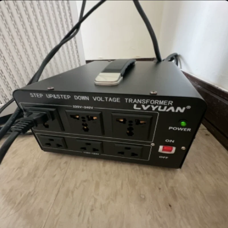 Трансформатор 220 В 110 В, преобразователь высокого напряжения, США, 120 В, Япония, 100 В, адаптер питания CQ
Трансформатор 220 В 110 В, преобразователь высокого напряжения, США, 120 В, Япония, 100 В, адаптер питания CQ