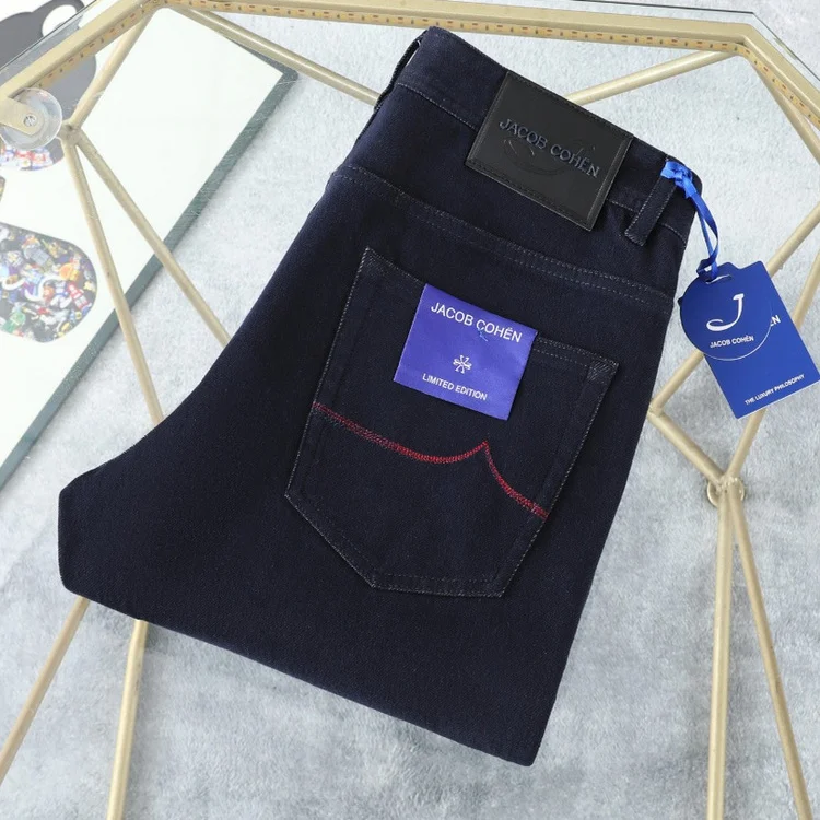 JACB COHN 2025 Men's Denim Straight Leg Elastic British Style Casual Jeans mid Waist Zipper Closure All Season Wear
JACB COHN 2025 Men's Denim Straight Leg Elastic British Style Casual Jeans mid Waist Zipper Closure All Season Wear