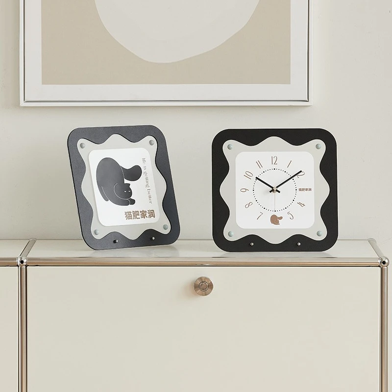 Living room desktop ornament home decoration TV cabinet entrance creative clock display wine cabinet
Living room desktop ornament home decoration TV cabinet entrance creative clock display wine cabinet