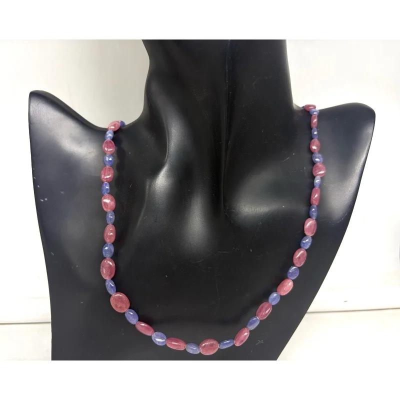 Elegant Ruby and Tanzanite Necklace 20” Oval Smooth 8–10mm Sterling Silver
Elegant Ruby and Tanzanite Necklace 20” Oval Smooth 8–10mm Sterling Silver