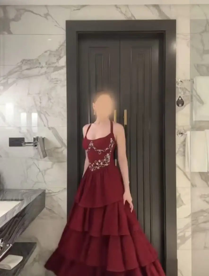 AsaNagi Arabia Red Elegant Prom Dresses Women's A-Line Evening Gown Sleeveless Floor-Length Formal Cocktail Dresses
AsaNagi Arabia Red Elegant Prom Dresses Women's A-Line Evening Gown Sleeveless Floor-Length Formal Cocktail Dresses