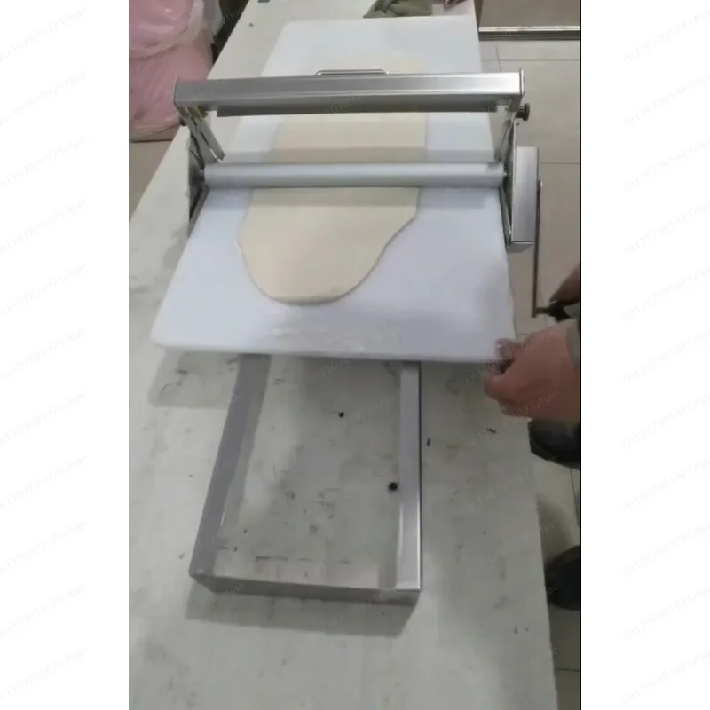 LQ01-30*80cm Chef Prosentials Commercial Home Use Small Table Top Pizza Croissant Pastry Dough Sheeter
LQ01-30*80cm Chef Prosentials Commercial Home Use Small Table Top Pizza Croissant Pastry Dough Sheeter