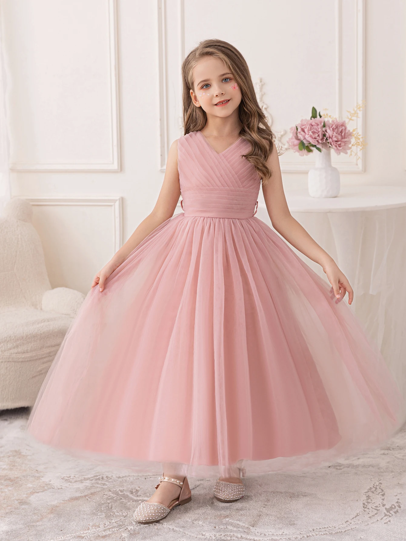 A Pink Long Skirt Dress for Girls Birthday Party Wedding Flower Girl Puffy Gauze Skirt
A Pink Long Skirt Dress for Girls Birthday Party Wedding Flower Girl Puffy Gauze Skirt