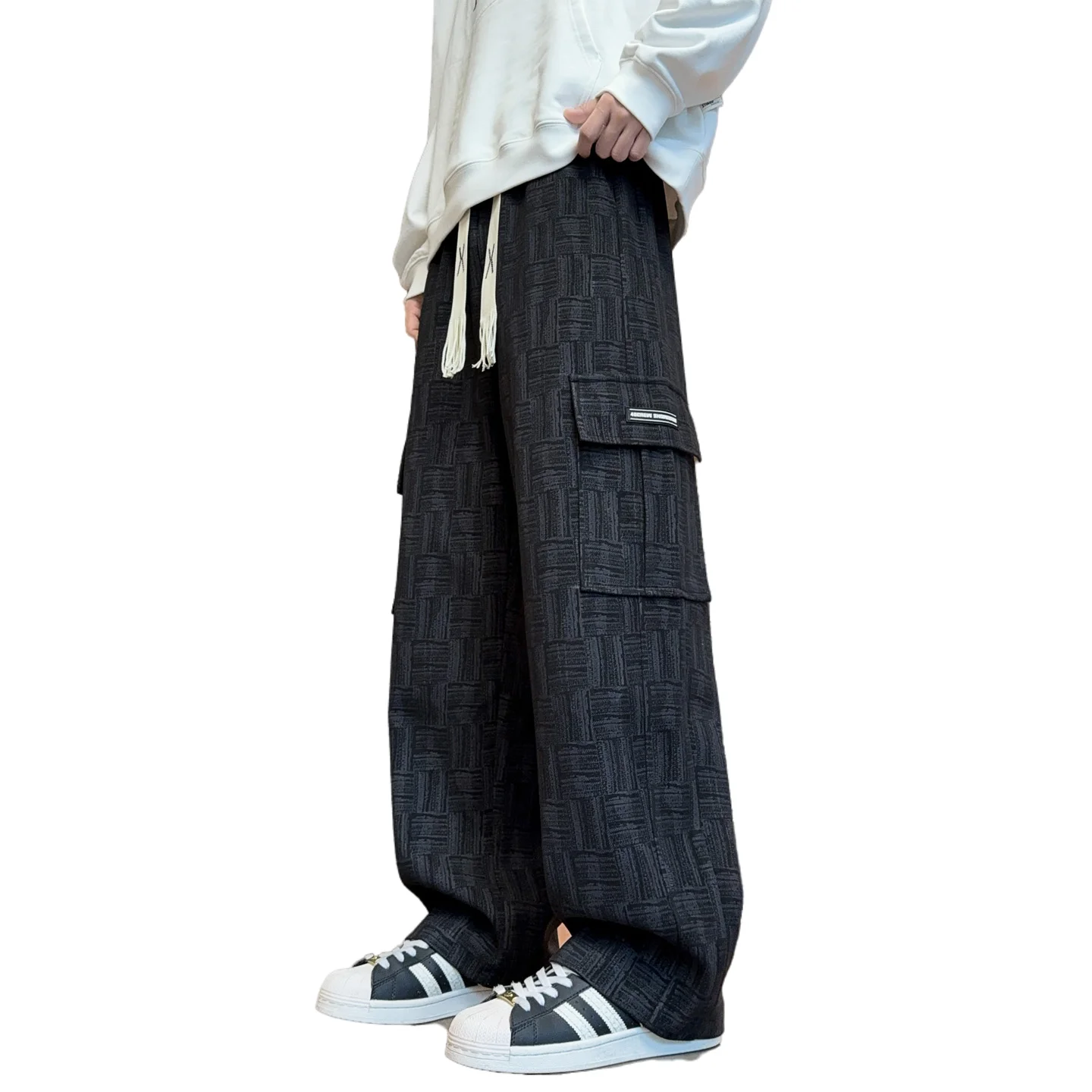 Мужские модные брюки-карго: всесезонные свободные прямые брюки в повседневном стиле для городского уличного образа
Мужские модные брюки-карго: всесезонные свободные прямые брюки в повседневном стиле для городского уличного образа