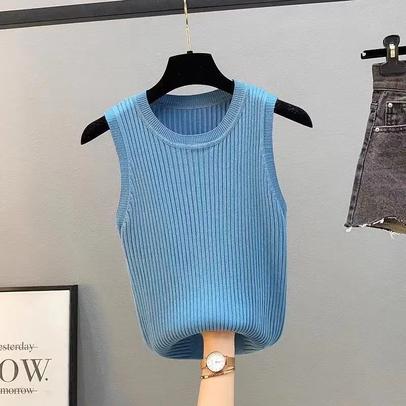 Loose Sleeveless Women's Vest 2024 Spring Commute Style Knitted Top Inner Wear Outer Wear Short Baring Low round Neck
Loose Sleeveless Women's Vest 2024 Spring Commute Style Knitted Top Inner Wear Outer Wear Short Baring Low round Neck