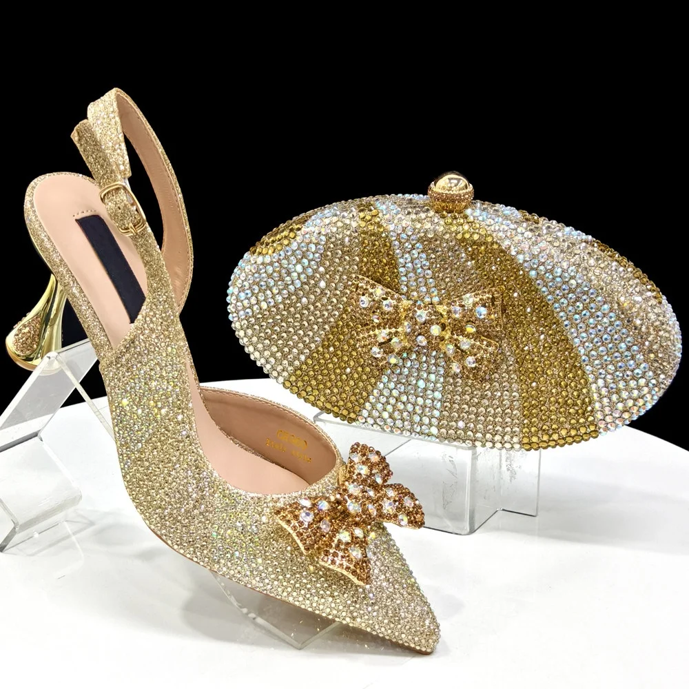 Hot Selling Elegant Crystal Strang Style Shoes And Bag Set Latest African High Heels Shoes And Bag Set For Wedding Party
Hot Selling Elegant Crystal Strang Style Shoes And Bag Set Latest African High Heels Shoes And Bag Set For Wedding Party