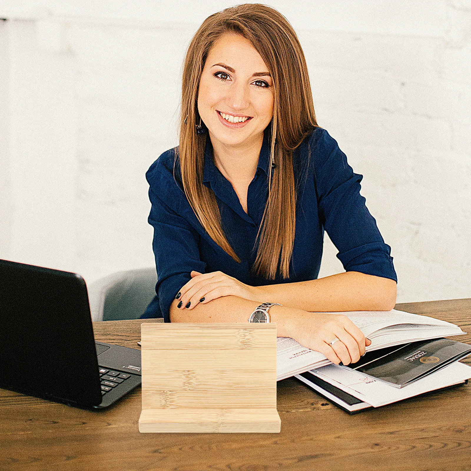 1Set Bamboo Board with Base Blank Display Board Payment Code Plate Desktop Name Sign Advertising Display Desktop Name Plate
1Set Bamboo Board with Base Blank Display Board Payment Code Plate Desktop Name Sign Advertising Display Desktop Name Plate