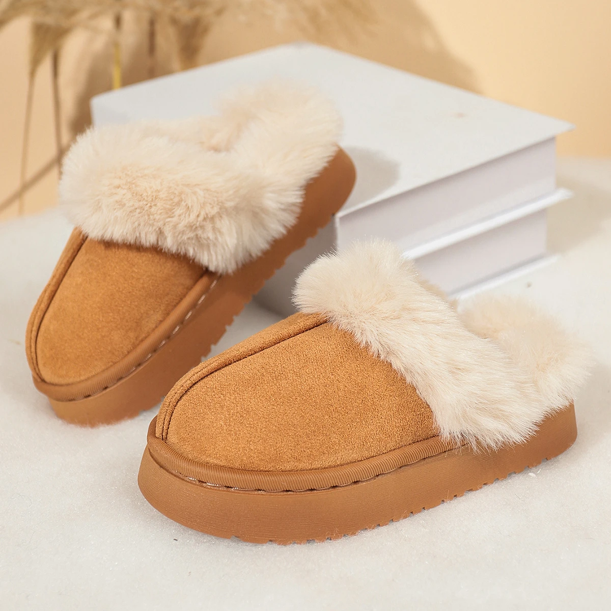 Children Winter Fluffy Slippers Fur House Slippers for Girls Platform Furry Living Room Shoes Girls Warm IndoorSlippersKidsShoes
Children Winter Fluffy Slippers Fur House Slippers for Girls Platform Furry Living Room Shoes Girls Warm IndoorSlippersKidsShoes