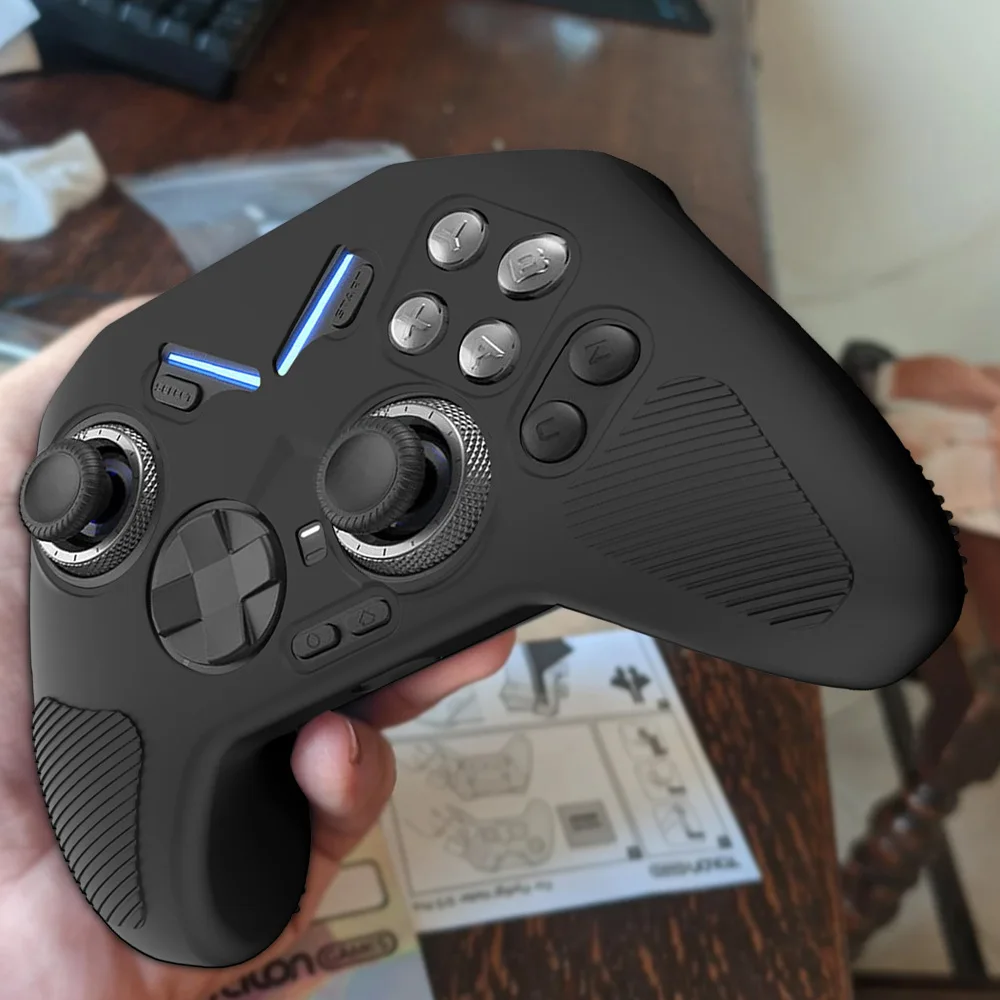 For FLYDIGI Vader 4 Pro - Anti Drop Silicone Protective Cover, Dustproof Soft Skin Case For Gaming Controller - Game Accessories
For FLYDIGI Vader 4 Pro - Anti Drop Silicone Protective Cover, Dustproof Soft Skin Case For Gaming Controller - Game Accessories