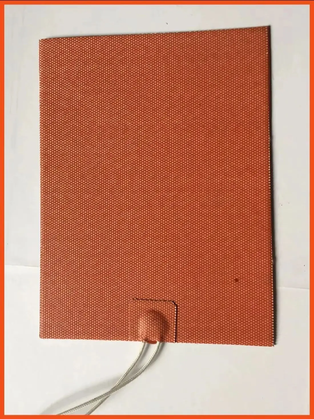 150mmX200mm 300W 110V Large Car Engine Oil Pan Heater Flexible Silicone Heater ODM/OEM No MOQ silicone heating pad moldes de
150mmX200mm 300W 110V Large Car Engine Oil Pan Heater Flexible Silicone Heater ODM/OEM No MOQ silicone heating pad moldes de