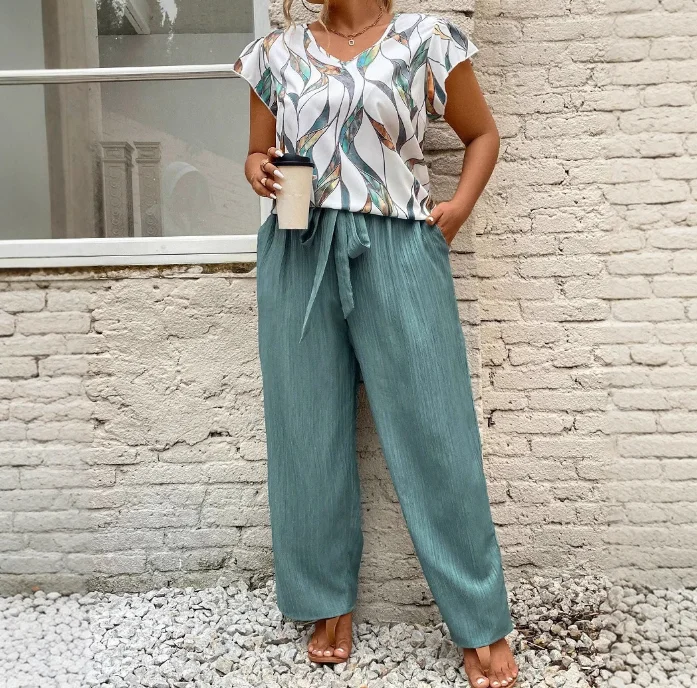 2025 New Women's Loose and Comfortable V-Neck Short Sleeved T-Shirt and Strap Up Straight Pants Set In Stock
2025 New Women's Loose and Comfortable V-Neck Short Sleeved T-Shirt and Strap Up Straight Pants Set In Stock