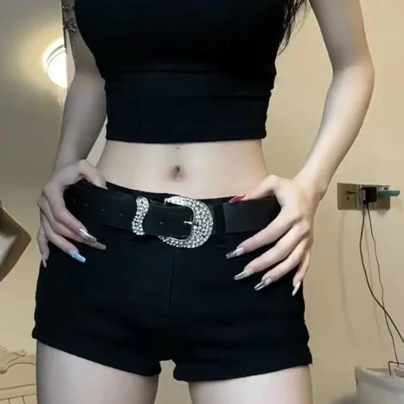 European Style Denim Shorts for Women Low-waisted Ins Summer Hip-covering Sexy Hot Girls Solid All-match Streetwear Casual Y2k
European Style Denim Shorts for Women Low-waisted Ins Summer Hip-covering Sexy Hot Girls Solid All-match Streetwear Casual Y2k