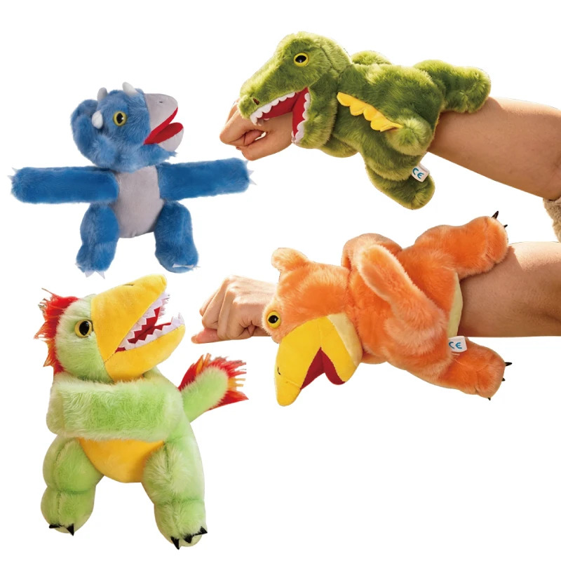 1Pc 23cm Cartoon Dinosaur Plush Clap Toys Kawaii Tyrannosaurus rex Triceratops Pterosaur Caudipteryx Slap Bracelet Dolls
1Pc 23cm Cartoon Dinosaur Plush Clap Toys Kawaii Tyrannosaurus rex Triceratops Pterosaur Caudipteryx Slap Bracelet Dolls