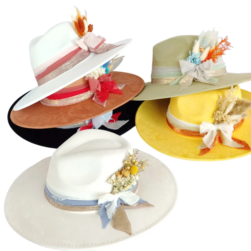 Men's and women's 9.5cm wide-brimmed suede hat retro fedora dried flower accessories wedding hat autumn and winter fashion new 
Men's and women's 9.5cm wide-brimmed suede hat retro fedora dried flower accessories wedding hat autumn and winter fashion new