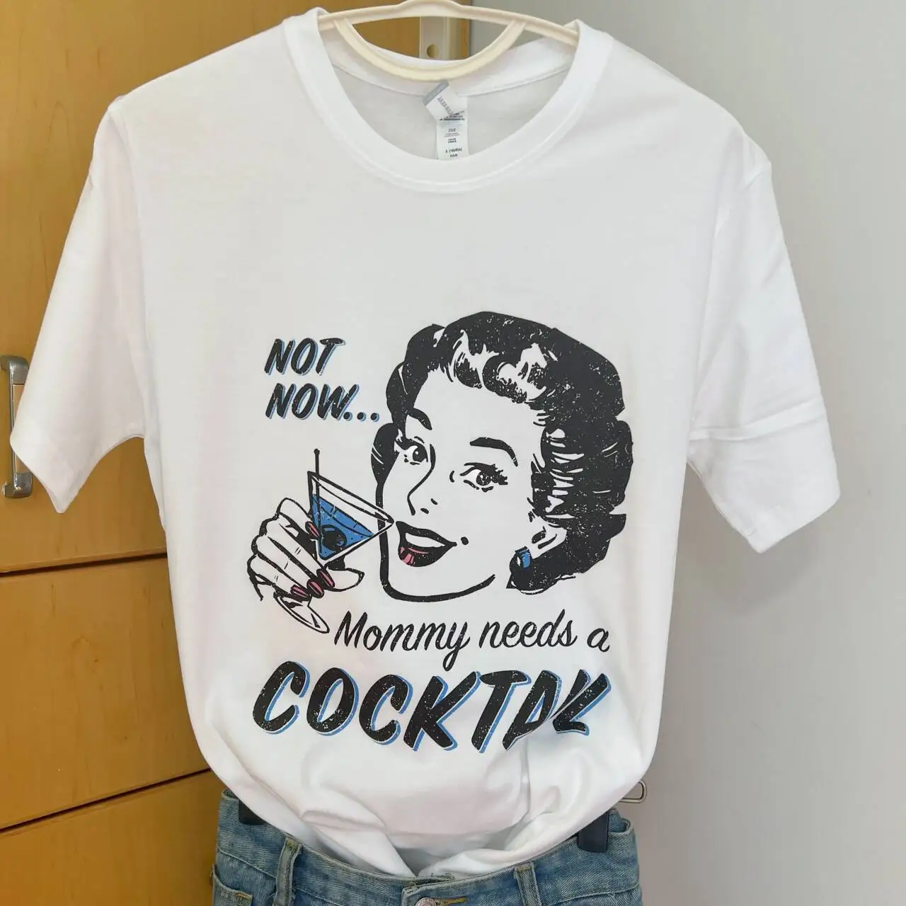 Mom Cocktail T-shirts Harajuku Short Sleeve Loose OCasual Tops Women O Neck All Match Casual Tees
Mom Cocktail T-shirts Harajuku Short Sleeve Loose OCasual Tops Women O Neck All Match Casual Tees
