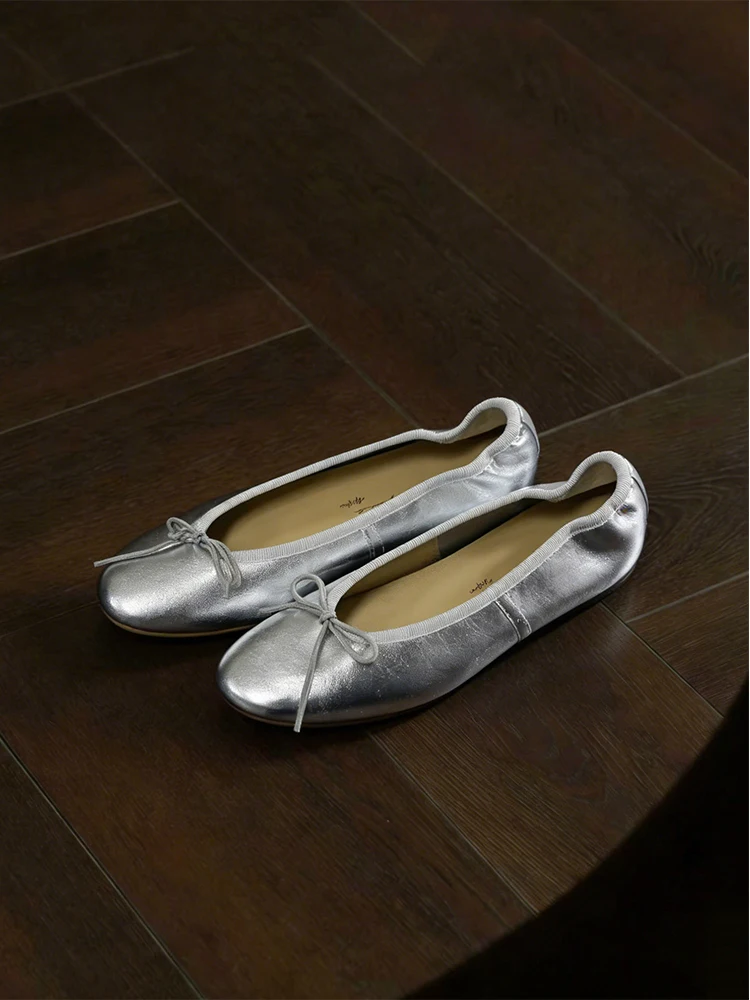 Porselli Ballet Flat Shoes Silver Soft Bottom Comfortable Sheepskin Mary Jane Style Korean Style round Toe Flats for Women
Porselli Ballet Flat Shoes Silver Soft Bottom Comfortable Sheepskin Mary Jane Style Korean Style round Toe Flats for Women