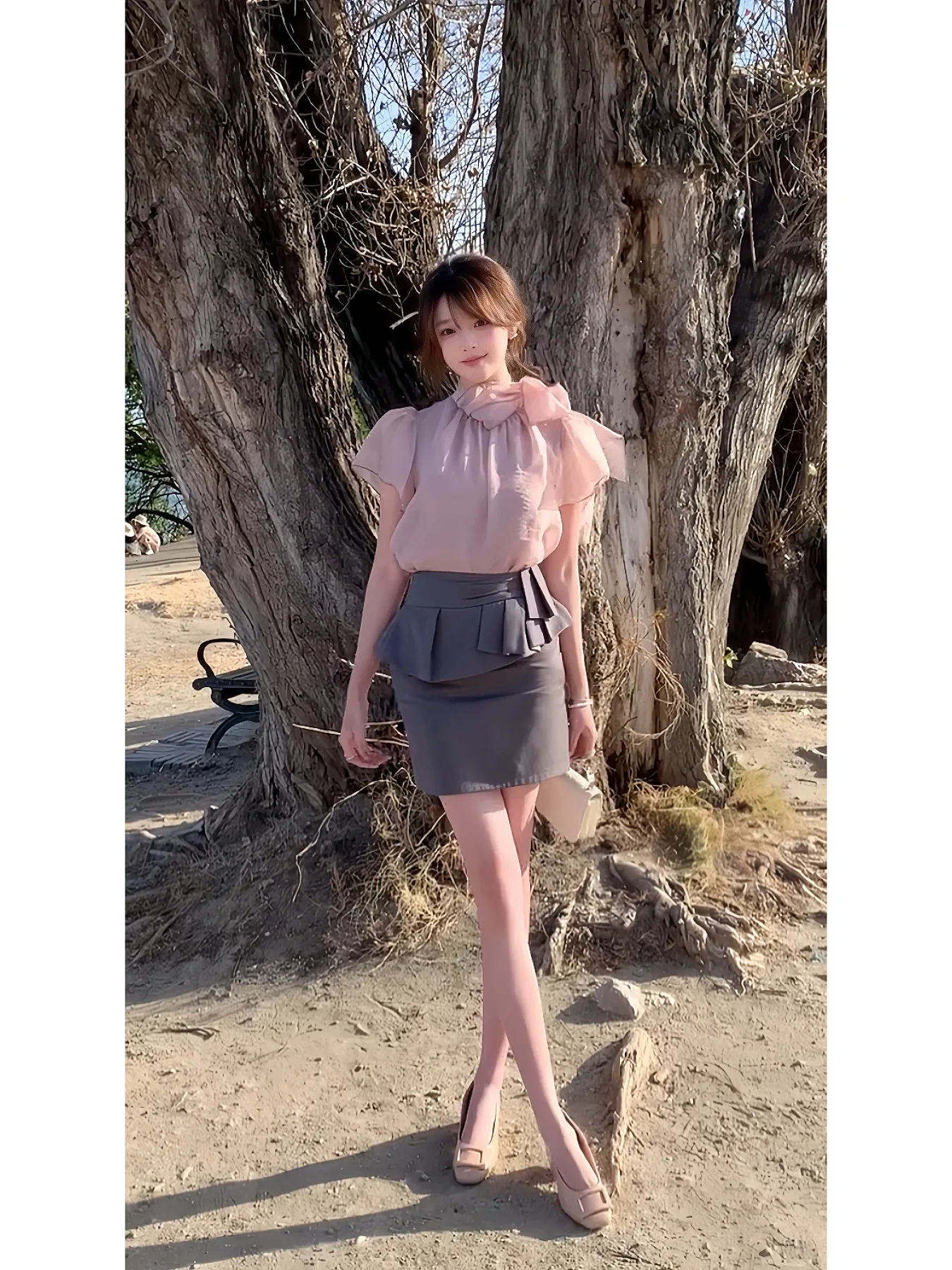 Elegant Miss Spring Day Tulle Lace Trim Loose Fit Stand Collar T-Shirt And Skirt Set Women's Fashion Spring Collection
Elegant Miss Spring Day Tulle Lace Trim Loose Fit Stand Collar T-Shirt And Skirt Set Women's Fashion Spring Collection