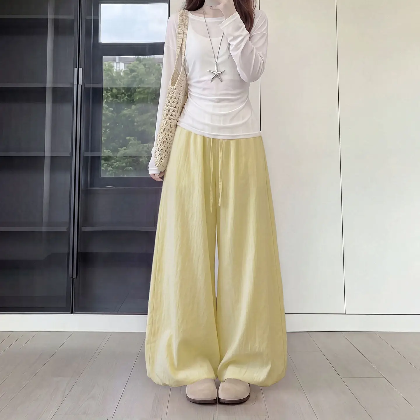 Yellow Flower Bud Skirt Pants Women's Summer Thin Sun Protection Ice Silk Loose Casual Small Size Cool Lantern Wide Leg Pants
Yellow Flower Bud Skirt Pants Women's Summer Thin Sun Protection Ice Silk Loose Casual Small Size Cool Lantern Wide Leg Pants