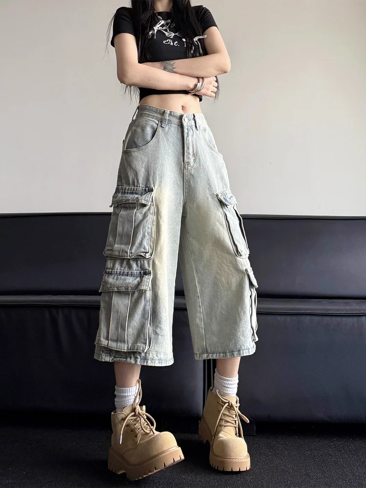 Washed Vintage Multi-Pocket Workwear Denim Shorts Loose Fit Seven-Foot Women's Style Straight Leg Jeans Casual Summer Shorts
Washed Vintage Multi-Pocket Workwear Denim Shorts Loose Fit Seven-Foot Women's Style Straight Leg Jeans Casual Summer Shorts