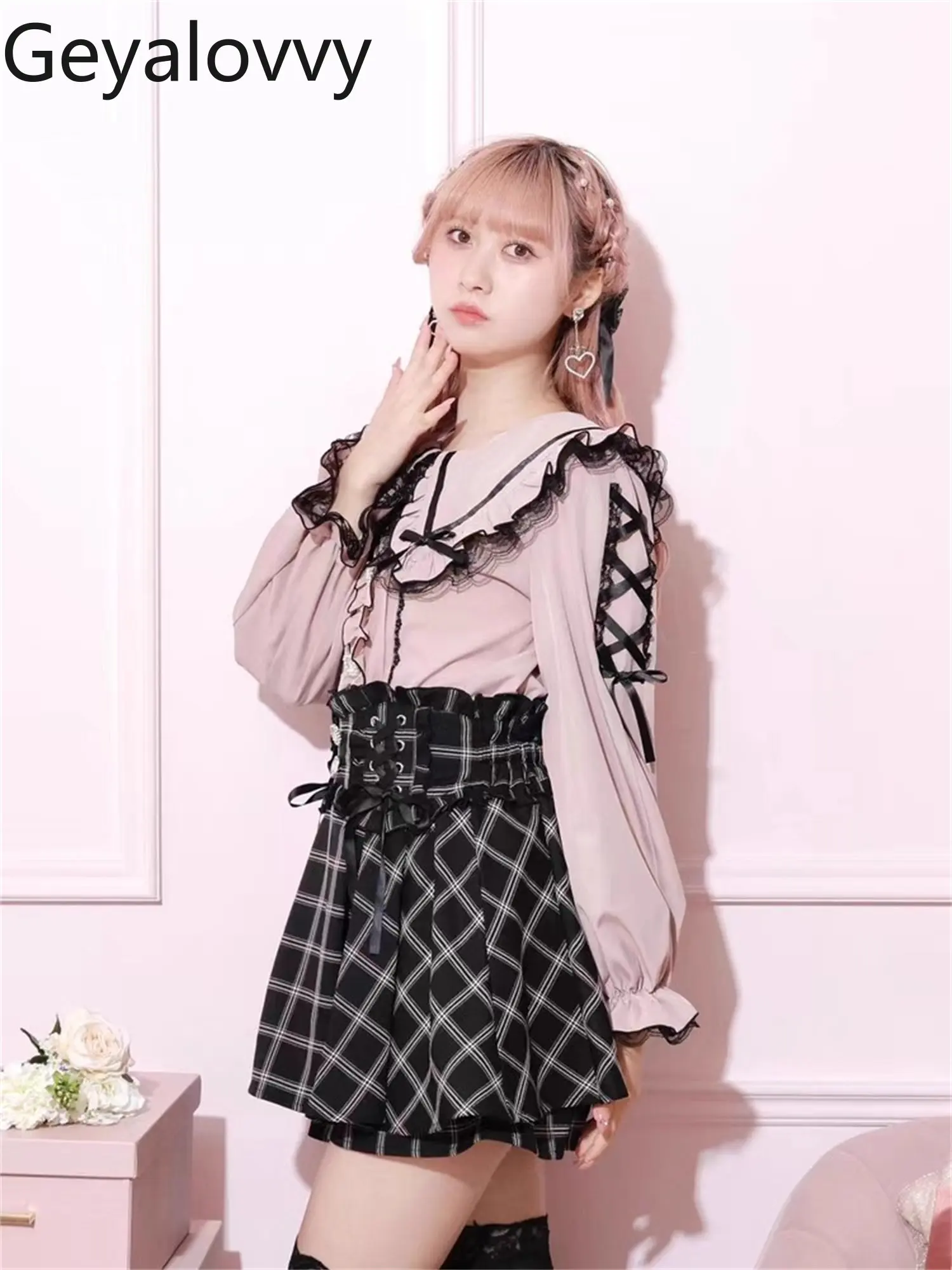 2026 Summer New Arrivals Sweet Girl's Lace-trimmed Long-sleeve Top Japanese Lolita Style Versatile Lapel Collared Bow Shirt
2026 Summer New Arrivals Sweet Girl's Lace-trimmed Long-sleeve Top Japanese Lolita Style Versatile Lapel Collared Bow Shirt