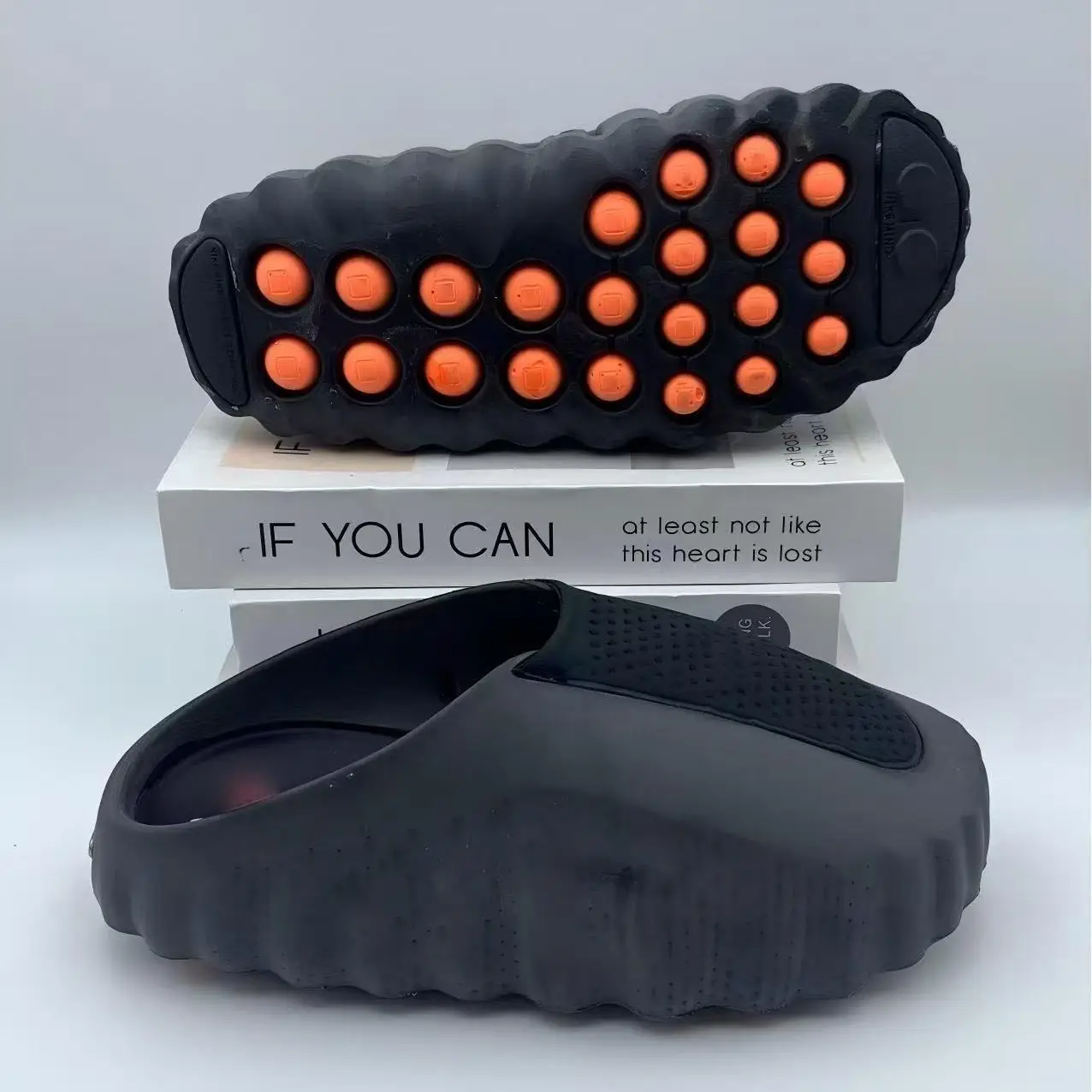 for 001 Comfortable and soft men's and women's massage casual shoes outdoor sports bag head slippers original box fast delivery
for 001 Comfortable and soft men's and women's massage casual shoes outdoor sports bag head slippers original box fast delivery