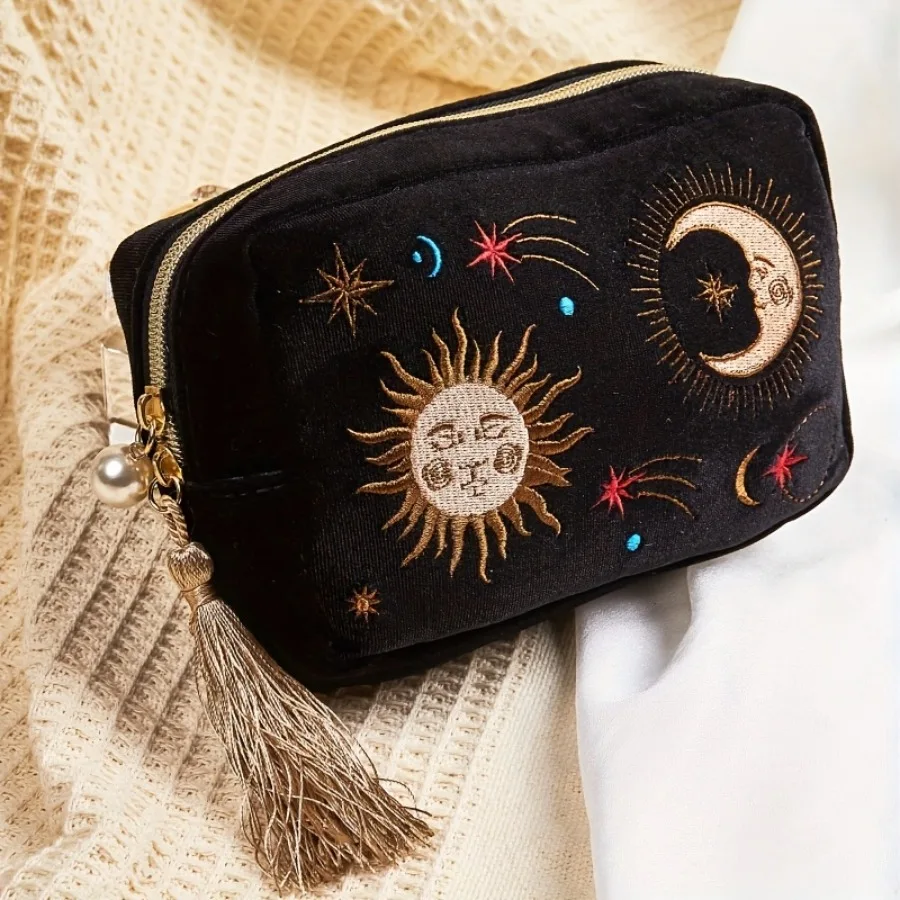 Large Capacity Sun Moon Embroidery Makeup Organizer Travel Makeup Organizer with Multiple Compartments Zipper Closure Handbag
Large Capacity Sun Moon Embroidery Makeup Organizer Travel Makeup Organizer with Multiple Compartments Zipper Closure Handbag