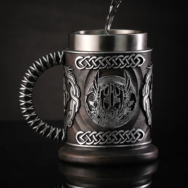 European medieval mythological characters Odin beer cup Battle of the Gods cup personalized gift collection
European medieval mythological characters Odin beer cup Battle of the Gods cup personalized gift collection