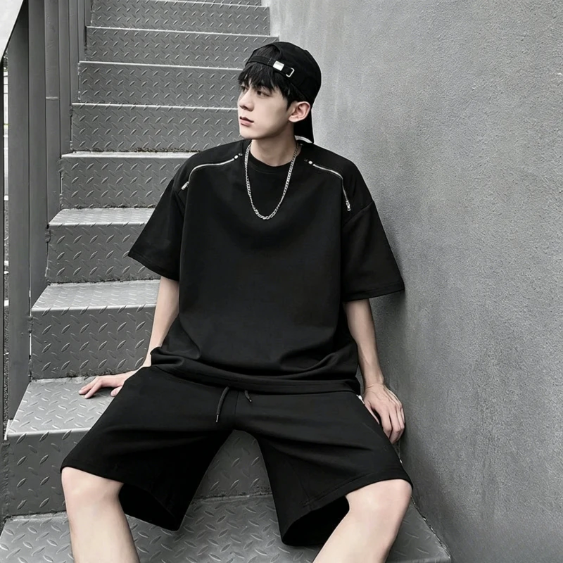 2026 Summer Men Thin Casual Tracksuit, Half Zip Short Sleeve T-Shirt And Shorts Set American Streetwear 2 Piece Outfit
2026 Summer Men Thin Casual Tracksuit, Half Zip Short Sleeve T-Shirt And Shorts Set American Streetwear 2 Piece Outfit