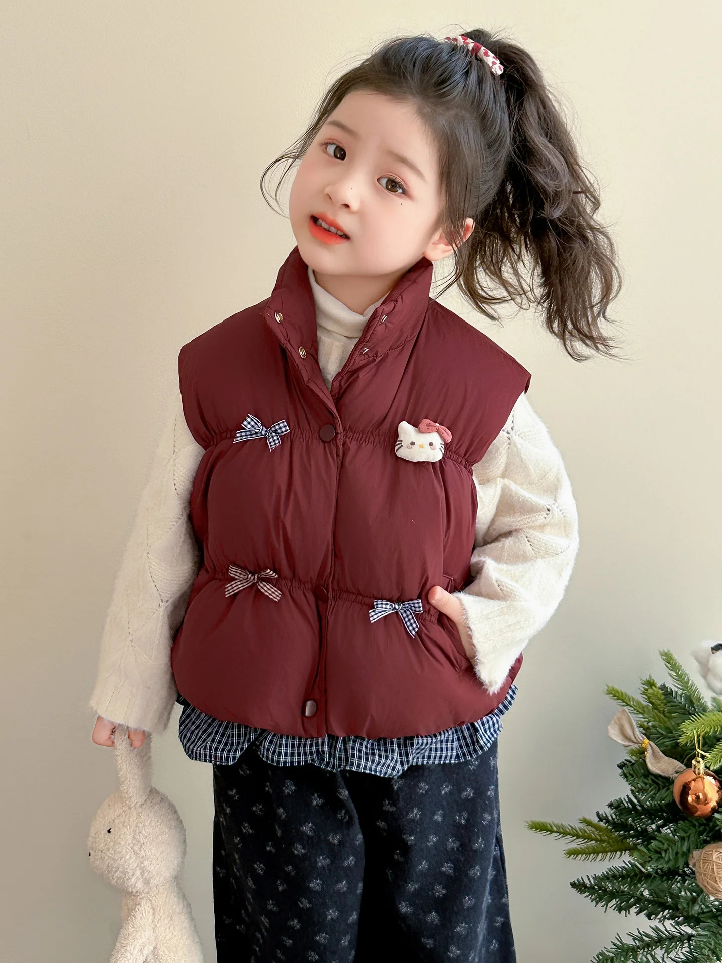 Thiened Lace Vest for Girls Winter Sle Faionable Outerwear Warm Sweet Cotton Inner Cotton Padded Stand Collar Single Bu...
Thiened Lace Vest for Girls Winter Sle Faionable Outerwear Warm Sweet Cotton Inner Cotton Padded Stand Collar Single Bu...
